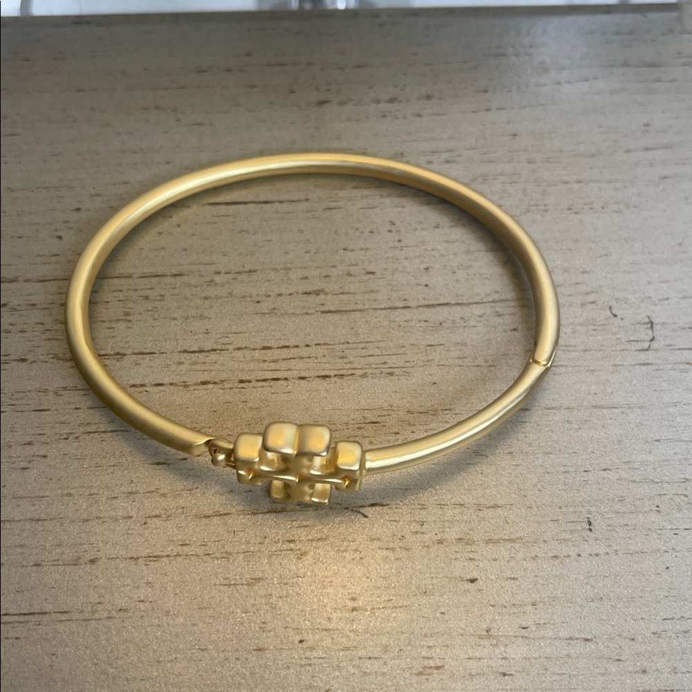 Tory Burch Matte Gold Logo Bangle - Picture 2 of 4